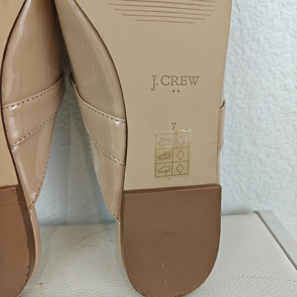 J. Crew Factory Mary Jane Mules Buckle In Nude Patent Leather Size 7 Women's - Picture 13 of 13